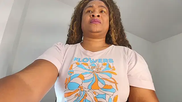 luxy benet online show from March 20, 2026, 8:08 am