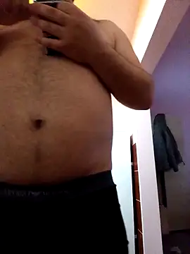 Enzo9911 online show from March 4, 2026, 10:49 pm