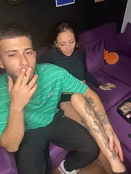 parejahot77 online show from March 22, 2026, 6:28 am