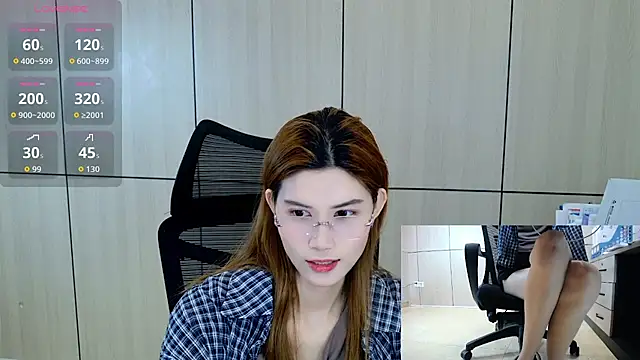 zhen-68 online show from April 24, 2026, 12:35 am