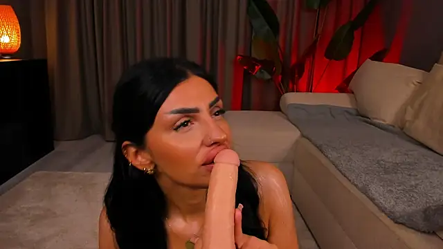 BrainyBelle online show from May 9, 2026, 3:23 am