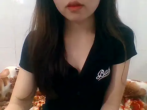 kiraa-007 online show from April 23, 2026, 4:20 pm