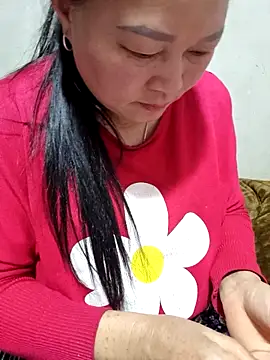 Snapshot of phay79 chatting on February 28, 2026, 10:05 am phay79 online show from February 28, 2026, 10:05 am