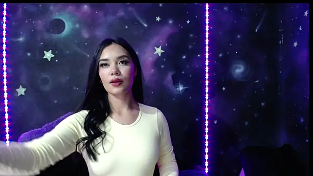 ValentinaRojass  online show from March 27, 2026, 6:40 pm