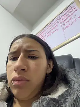 Snapshot of LilyRossi_ chatting on June 3, 2026, 11:46 am LilyRossi online show from June 3, 2026, 11:46 am