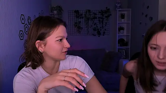 chloe ley online show from May 26, 2026, 9:05 am