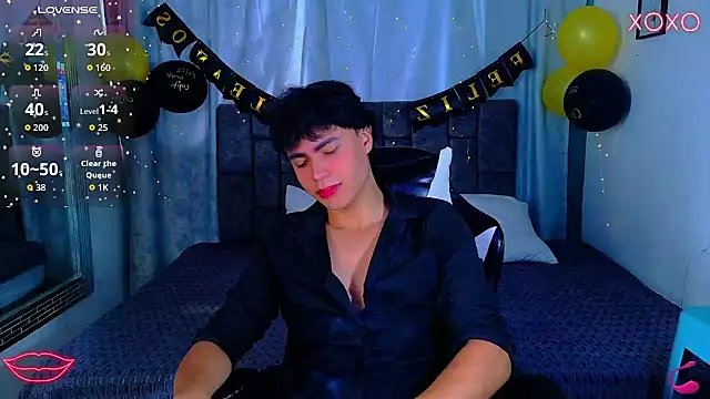 Snapshot of Dantekent chatting on July 16, 2026, 12:44 pm Dantekent online show from July 16, 2026, 12:44 pm