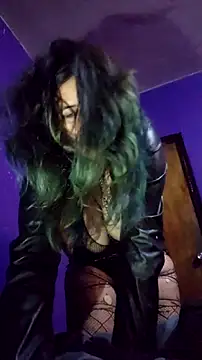 Snapshot of Zorrapunka chatting on May 14, 2026, 6:47 pm Zorrapunka online show from May 14, 2026, 6:47 pm