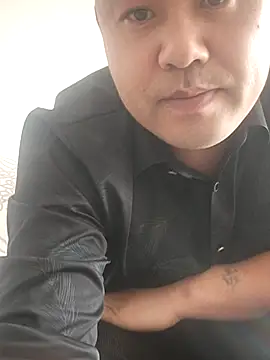 wanggang880903 online show from March 24, 2026, 3:44 am