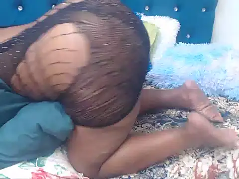 SexyNontyXX online show from April 15, 2026, 12:39 am