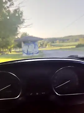 lui8181 online show from April 23, 2026, 5:37 pm