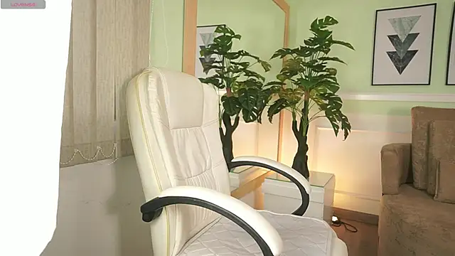 MandyCollins online show from March 4, 2026, 11:38 am