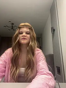 Snapshot of Lollipop_p_ chatting on June 22, 2026, 10:18 pm Lollipop p online show from June 22, 2026, 10:18 pm