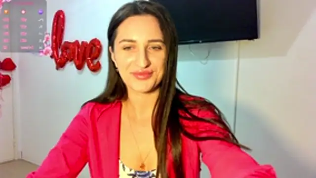 EveLuxe01 online show from March 6, 2026, 7:32 pm