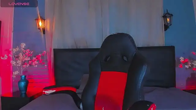 Roxy alexa online show from March 27, 2026, 3:34 am