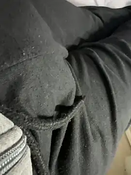 Snapshot of unlocked28 chatting on February 28, 2026, 3:46 pm unlocked28 online show from February 28, 2026, 3:46 pm