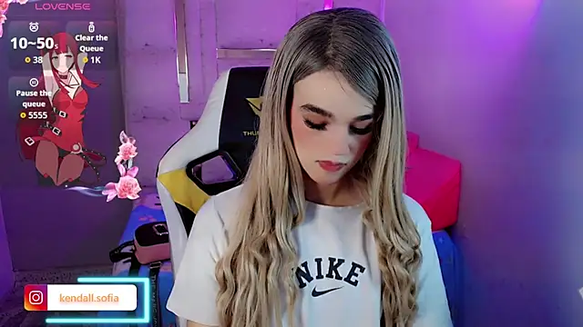 Snapshot of Sophiaa_doll_ chatting on March 10, 2026, 3:11 am Sophiaa doll online show from March 10, 2026, 3:11 am