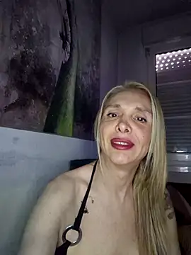 Snapshot of ssndratrans chatting on April 23, 2026, 12:29 pm ssndratrans online show from April 23, 2026, 12:29 pm