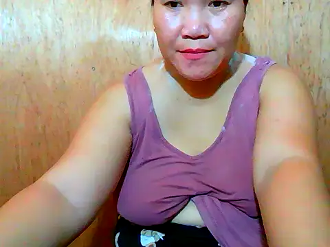 Snapshot of sejuicing_angel chatting on May 12, 2026, 3:25 am sejuicing angel online show from May 12, 2026, 3:25 am