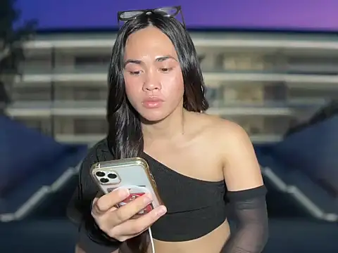 Hotcumbb28 online show from February 28, 2026, 10:16 am