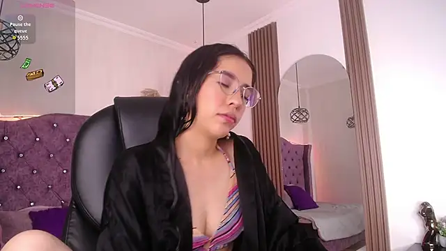 Amara Davis1 online show from May 31, 2026, 5:15 am