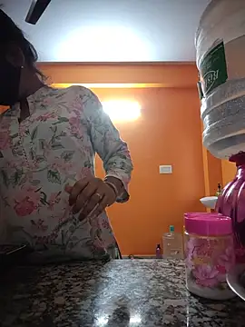 Tinaa baby online show from July 16, 2026, 6:52 am