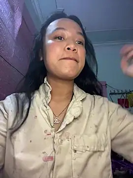 Leeeeiu online show from March 3, 2026, 4:57 pm