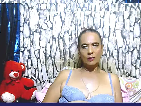 Snapshot of Hot_queen58 chatting on April 15, 2026, 5:09 pm Hot queen58 online show from April 15, 2026, 5:09 pm