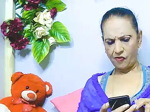 Snapshot of Hot_queen58 chatting on June 3, 2026, 2:55 pm Hot queen58 online show from June 3, 2026, 2:55 pm