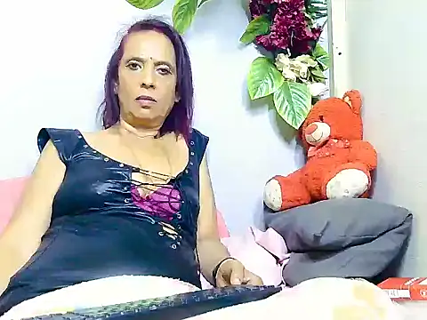Snapshot of Hot_queen58 chatting on June 21, 2026, 8:22 pm Hot queen58 online show from June 21, 2026, 8:22 pm