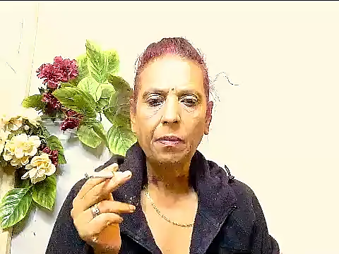Snapshot of Hot_queen58 chatting on July 4, 2026, 7:58 am Hot queen58 online show from July 4, 2026, 7:58 am