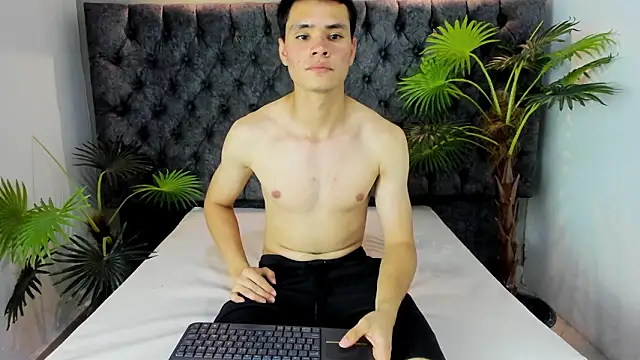 ZANE EVANS online show from February 28, 2026, 1:12 pm