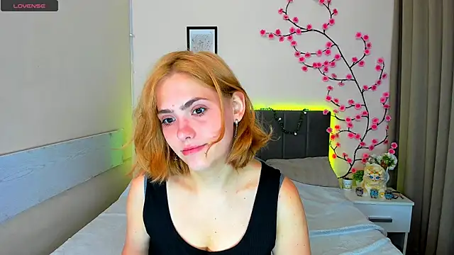 DellaRows online show from July 16, 2026, 5:35 am