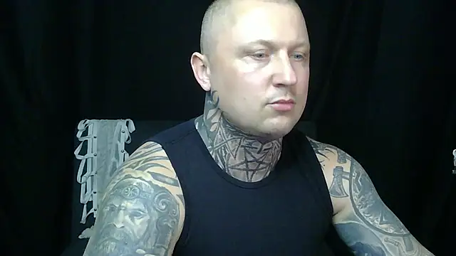 Snapshot of devilWithTats chatting on May 6, 2026, 7:57 am devilWithTats online show from May 6, 2026, 7:57 am