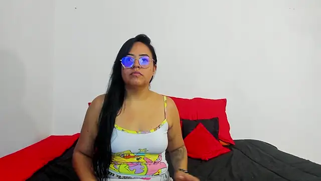 Snapshot of CamilaEdwards chatting on March 1, 2026, 4:47 am CamilaEdwards online show from March 1, 2026, 4:47 am