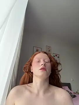 gingerlatte online show from April 30, 2026, 8:20 am