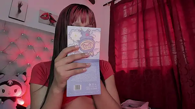 Snapshot of Shadow_Queen666 chatting on June 14, 2026, 8:00 pm Shadow Queen666 online show from June 14, 2026, 8:00 pm