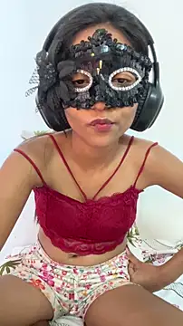 MidnightLoversX online show from April 6, 2026, 12:17 pm