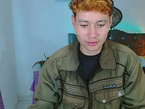  Santi2 online show from March 30, 2026, 9:49 pm