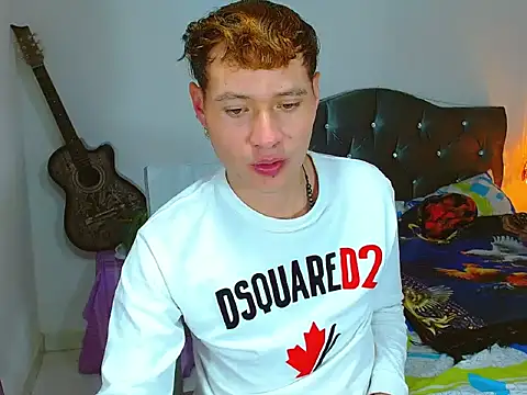  Santi2 online show from April 15, 2026, 3:46 am