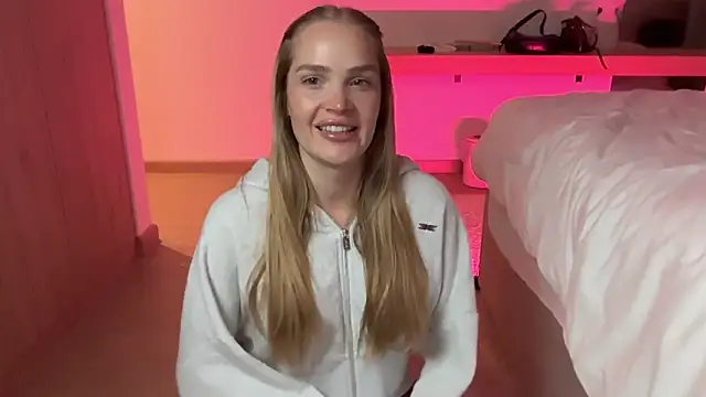 xo madeline online show from May 11, 2026, 2:06 am
