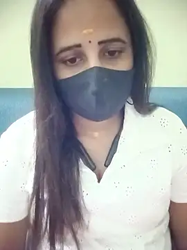 Snapshot of Tamil_Rani- chatting on June 18, 2026, 9:36 am Tamil Rani- online show from June 18, 2026, 9:36 am