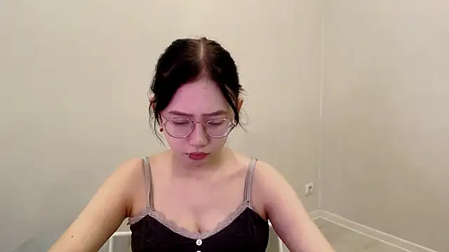 SolvedGlobe online show from May 14, 2026, 1:07 pm