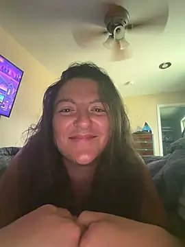 Snapshot of gslizzy chatting on June 5, 2026, 2:56 pm gslizzy online show from June 5, 2026, 2:56 pm