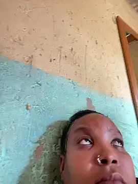 Snapshot of friendlybitch22 chatting on April 2, 2026, 8:01 am friendlybitch22 online show from April 2, 2026, 8:01 am