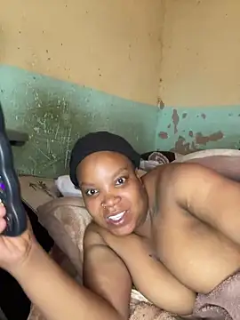 friendlybitch22 online show from May 26, 2026, 5:36 am