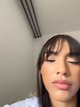 Snapshot of Mia-villalobos chatting on August 3, 2026, 3:38 pm Mia-villalobos online show from August 3, 2026, 3:38 pm
