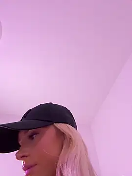 Naughtyblondex online show from April 21, 2026, 10:45 pm