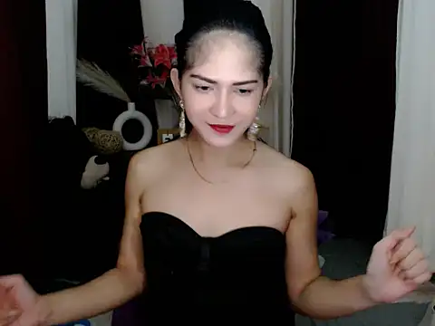 Snapshot of AnaxandraVenomLips chatting on May 21, 2026, 8:49 pm AnaxandraVenomLips online show from May 21, 2026, 8:49 pm
