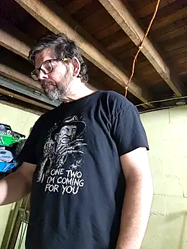 ultimateBWC online show from April 15, 2026, 8:20 pm